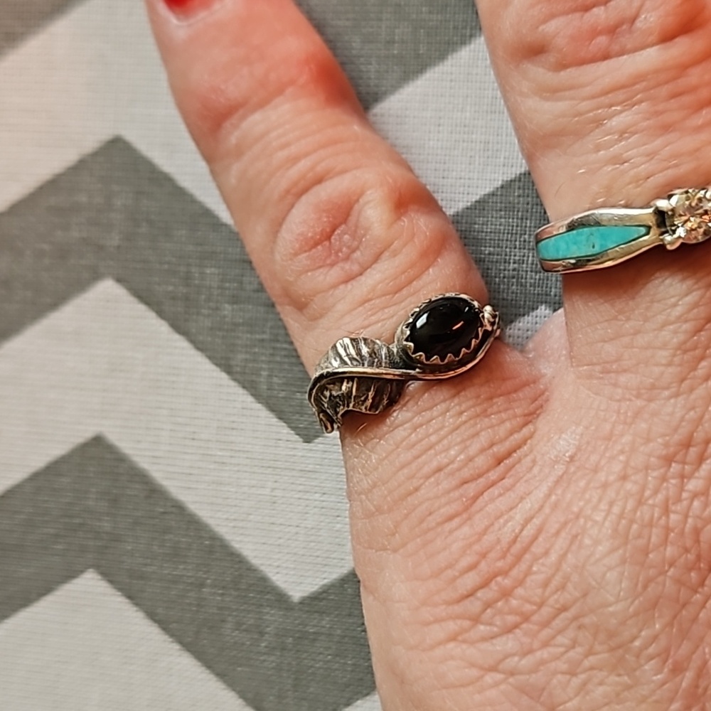 Vintage onxy ring